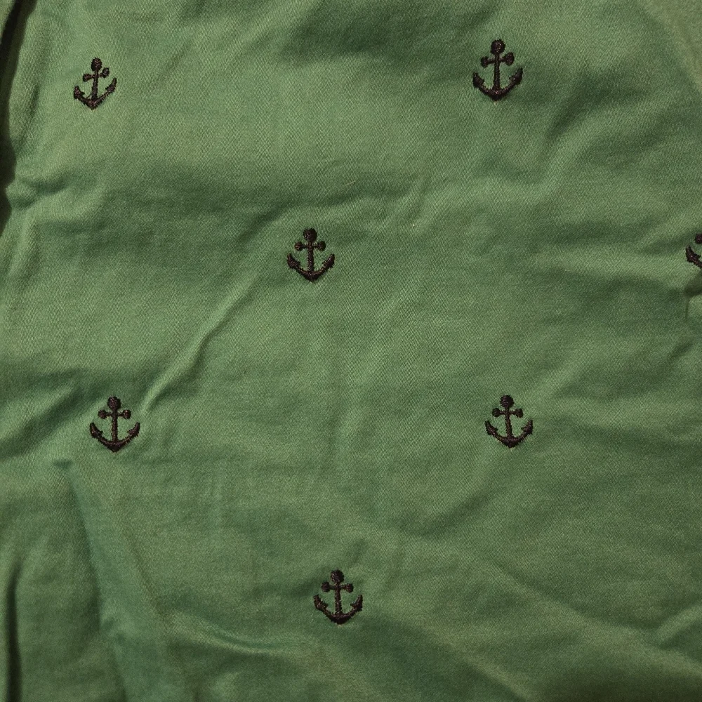 Embroidered Anchor Shorts size 10 green 💚 - Picture 4 of 5